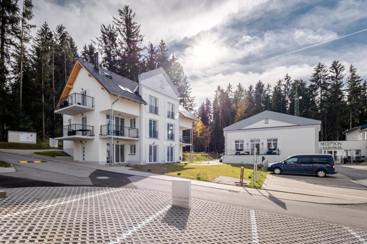 Deluxe Apartment Lipno - Lake Side Village, Frymburk Nad Vltavou Exterior photo
